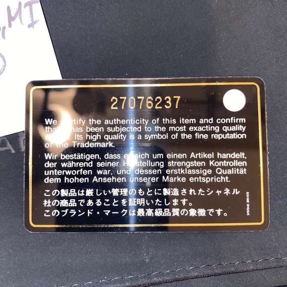 CHANEL zippy wallet BNIB- SOLD - Picture 7 of 8